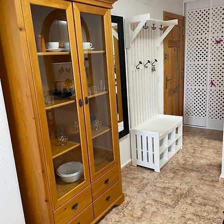 Calle Paralela Estocolmo 1, Two Bedrooms Near Locos And Consum Supermarket Apartment *